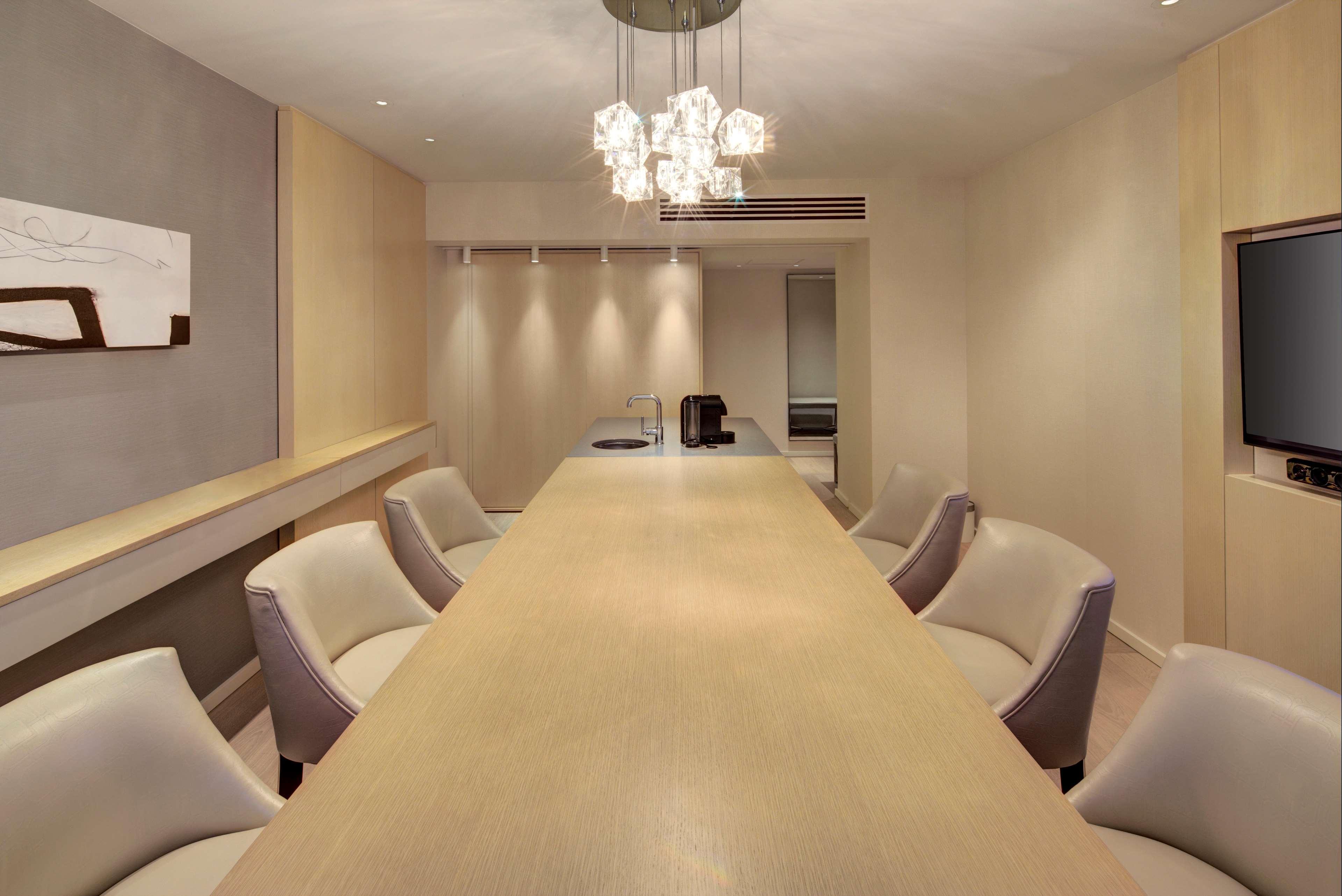 Hyatt Regency Mexico City Exterior photo A meeting room at the Hong Kong Convention and Exhibition Centre